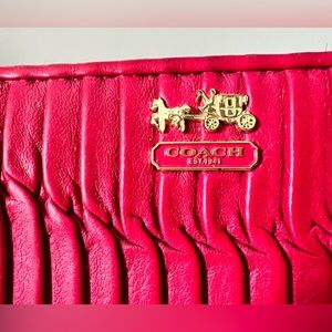 Coach Red Leather Wallet Zip Fold